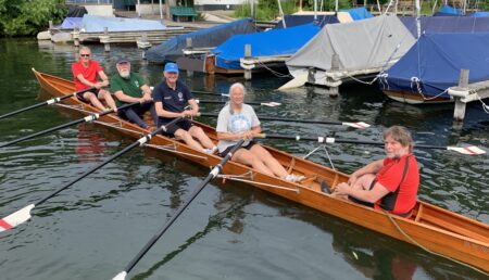 Von links: Walter Ost, Eckhard Vieweg, Peter Tholl, Claudia Scheffer und St. Jürgen Meier.